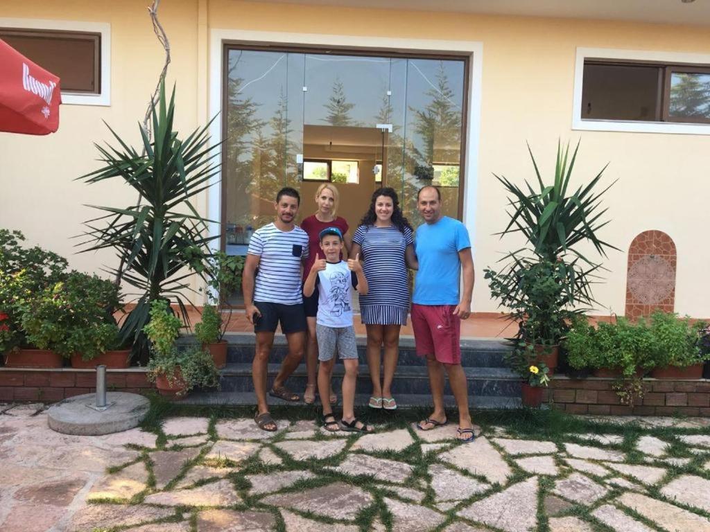 Hotel Vila Danedi Ksamil Esterno foto