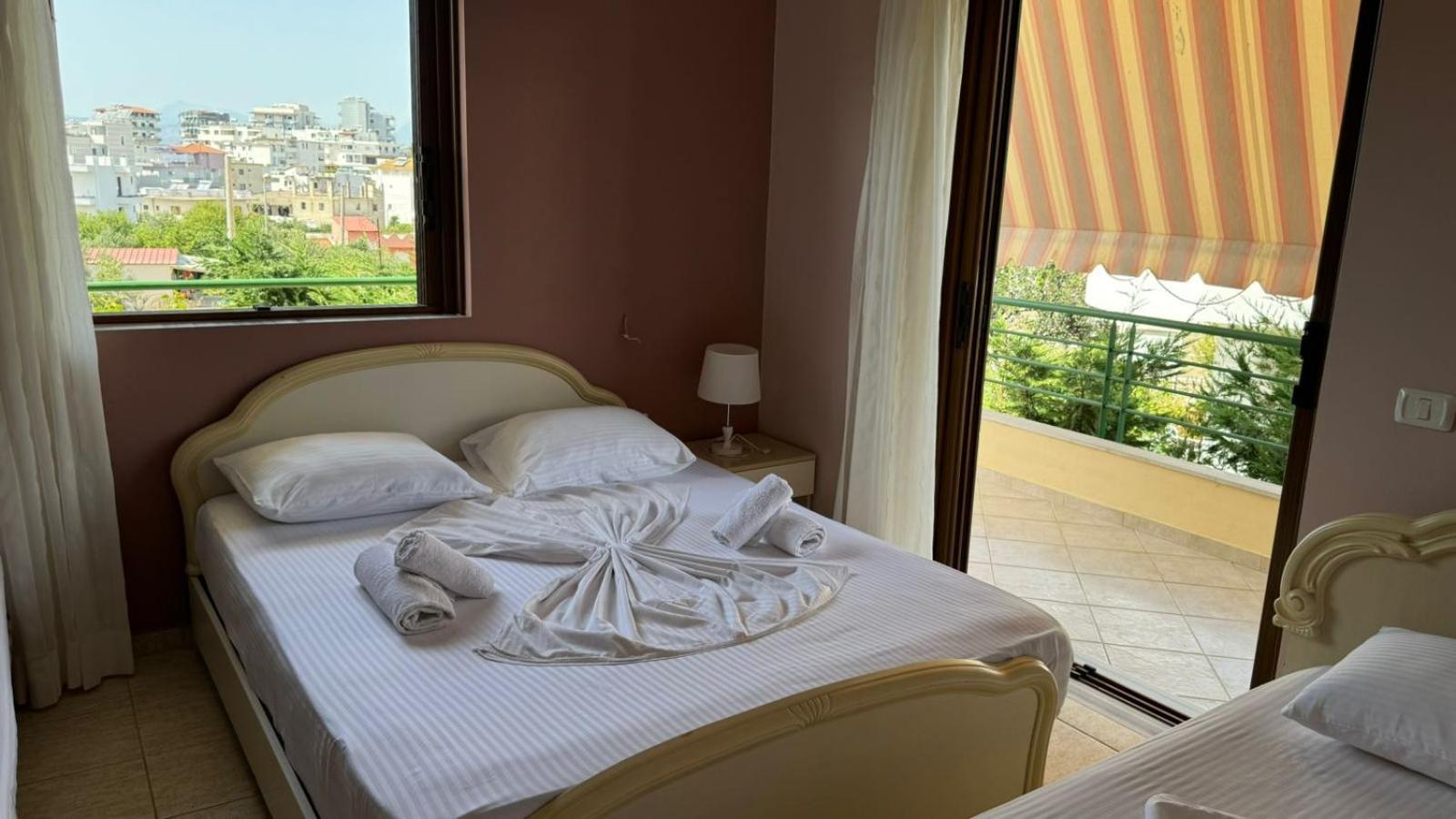 Hotel Vila Danedi Ksamil Esterno foto